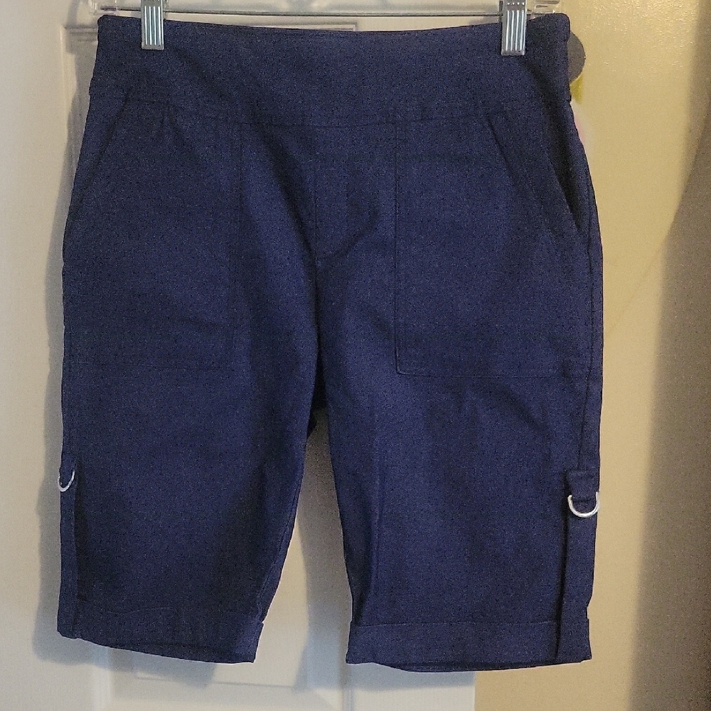 Kate Park SzPM Casual Navy Blue Bermuda Shorts with Ring Detail Stretch pockets